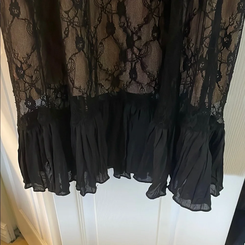 Commense Black and Cream Sleeveless Sheath Maxi Dress - Picture 4 of 6